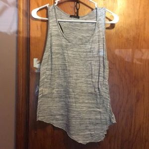 Grey tank top